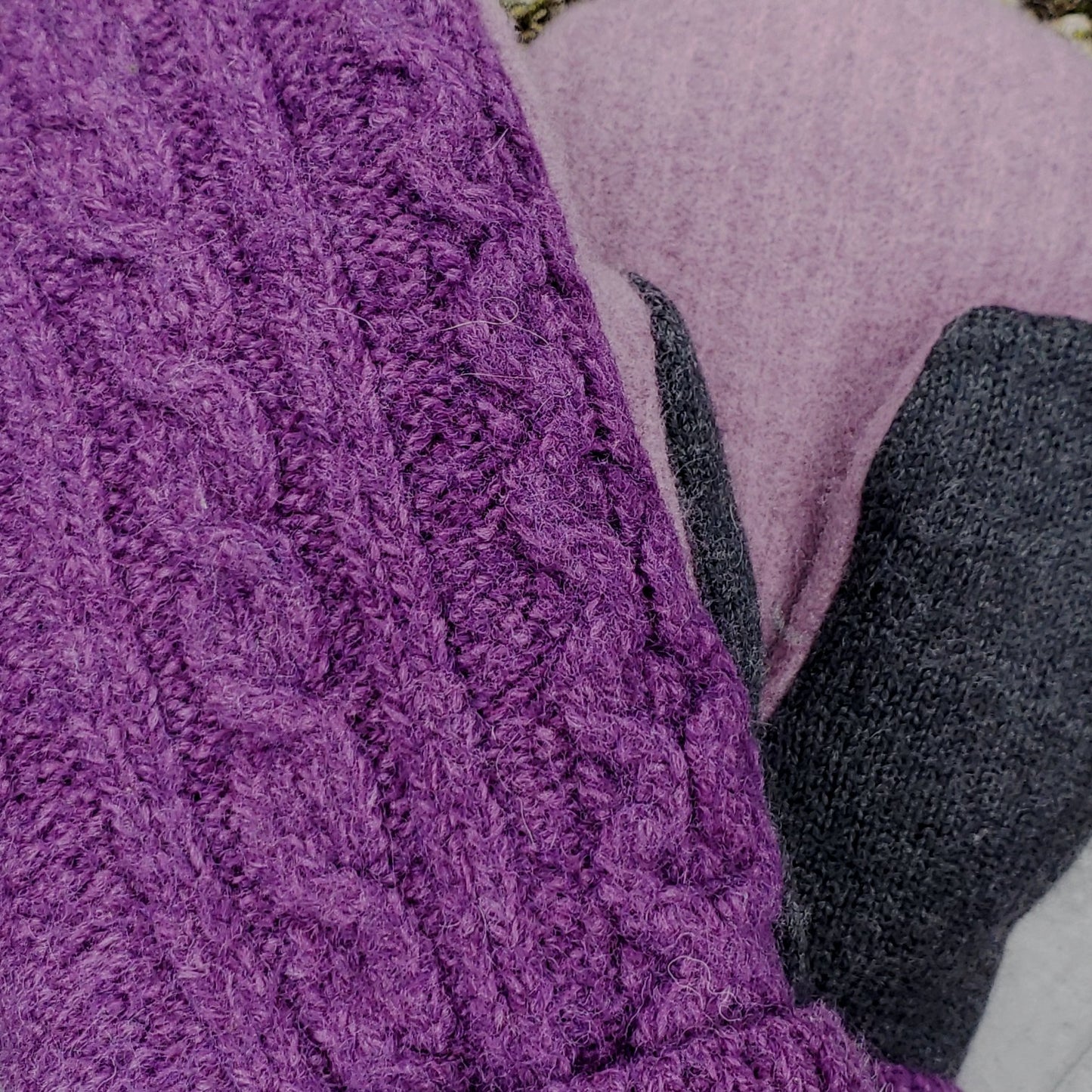 Large-Aran Style- Purple-Pure Wool